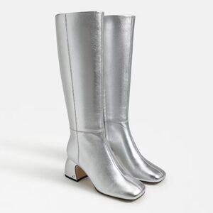 New In Box Sam Edelman Oaklyn Knee High Boots Wide Calf 9 Silver Metallic